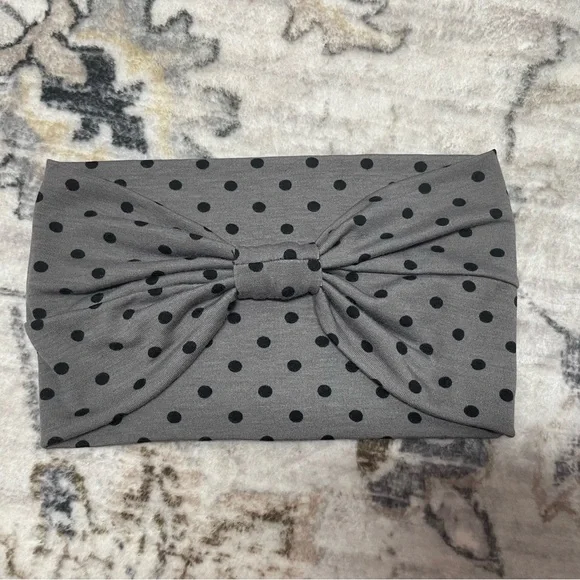 6- FASHION HEADBANDS - Picture 2 of 7